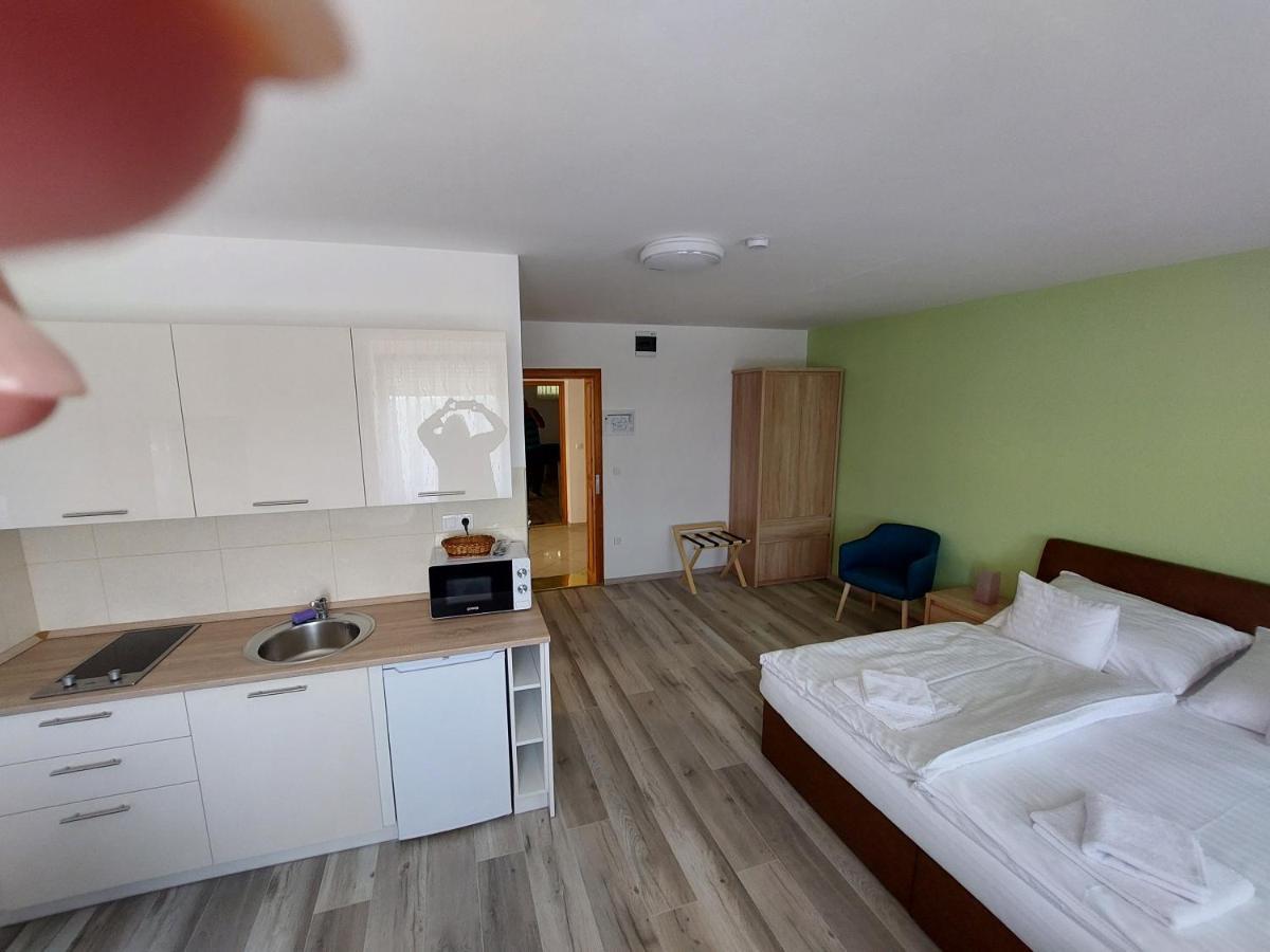 Villa Laar Hévíz Exteriör bild