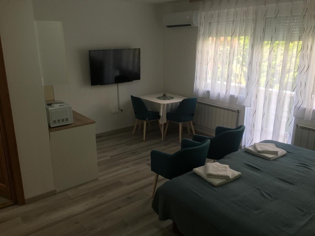 Villa Laar Hévíz Exteriör bild